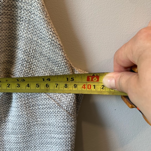 Banana Republic | v- neck | grey white | A-line | business dress | size 6 - Picture 3 of 7